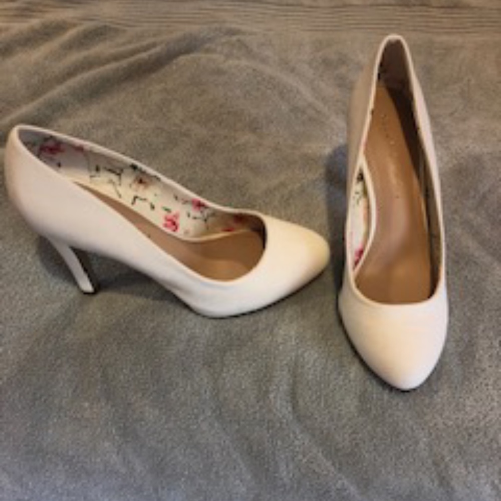 Brand new white shoes